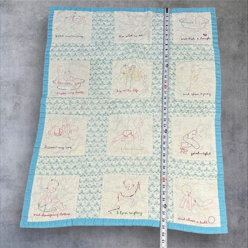 Vintage Handmade Embroidered Baby Quilt‎ Crib Blanket Blue White 28x39